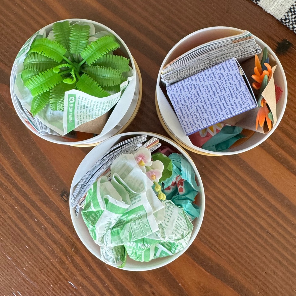 Three opened Mini Verse Make it lifestyle mini